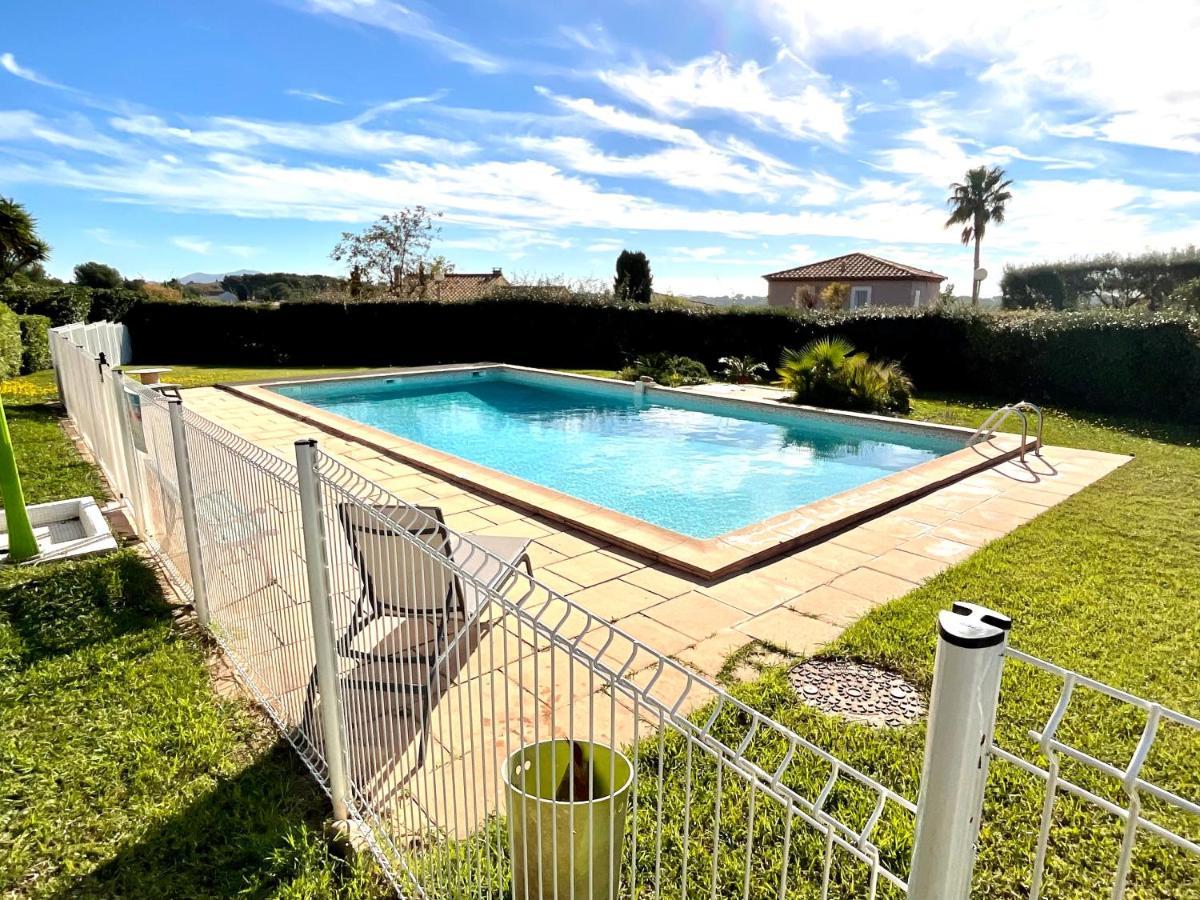 Vue Au Calme Apartment